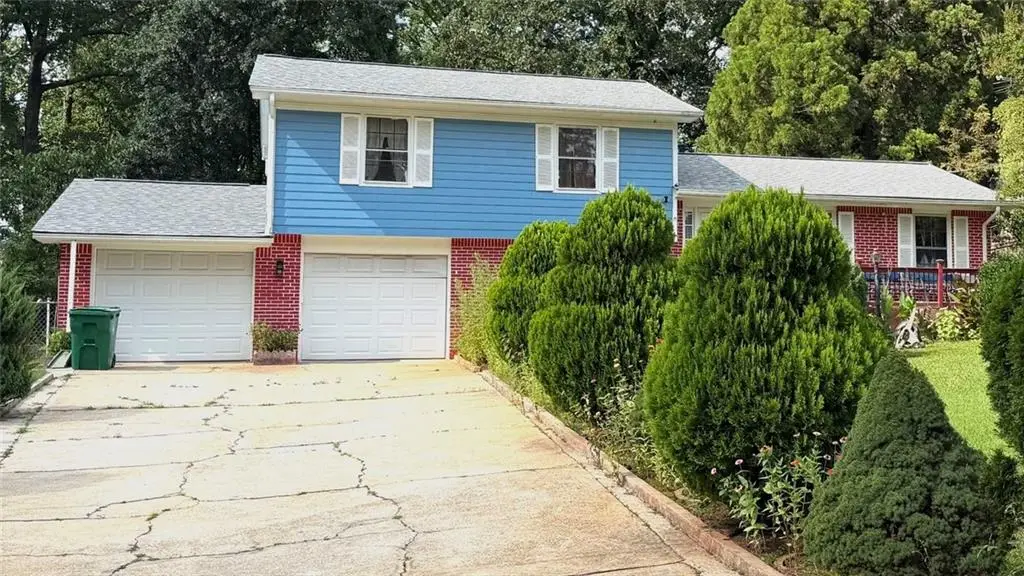 4514 King Lear Drive, Stone Mountain, GA 30083 - #1