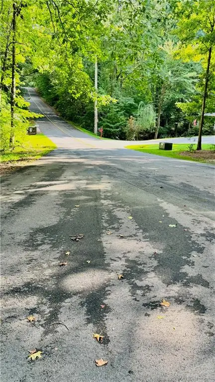 2521 N Carroll Court, Villa Rica, GA 30180