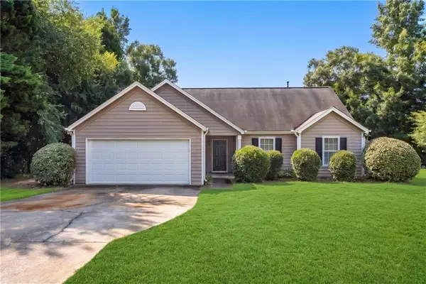 217 Crestworth Crossing, Powder Springs, GA 30127