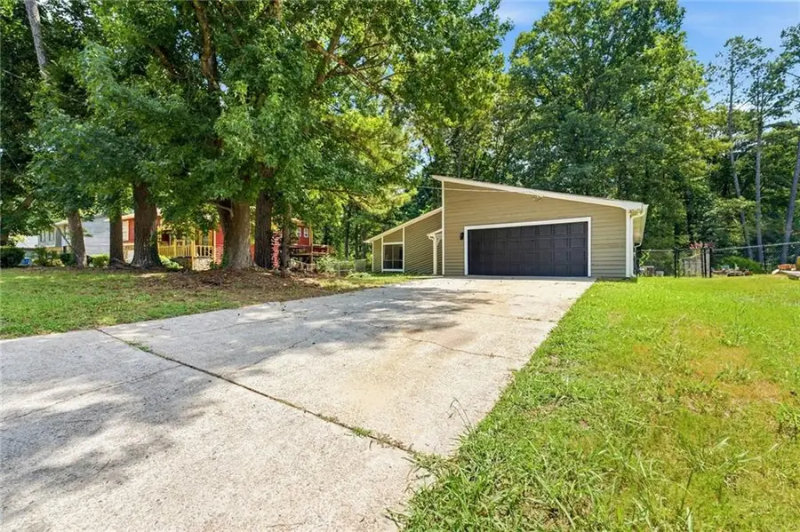 6350 Beethoven Circle, Riverdale, GA 30296 - #2