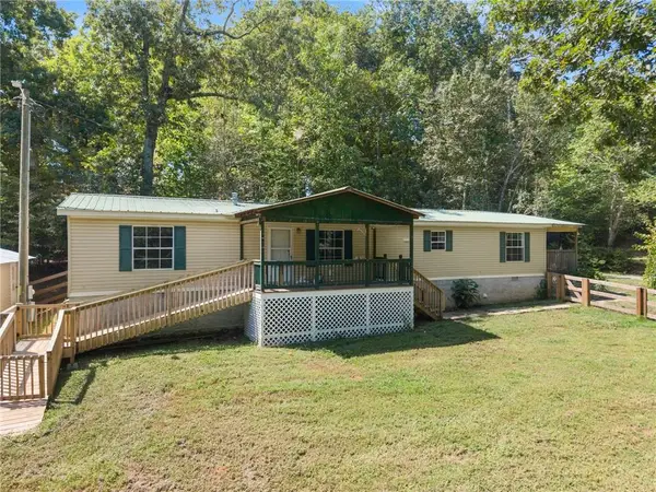 6220 Lee Lane, Clermont, GA 30527