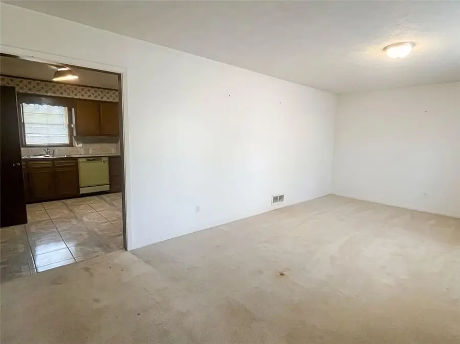 279 Timberland Trail, Riverdale, GA 30274 - #3