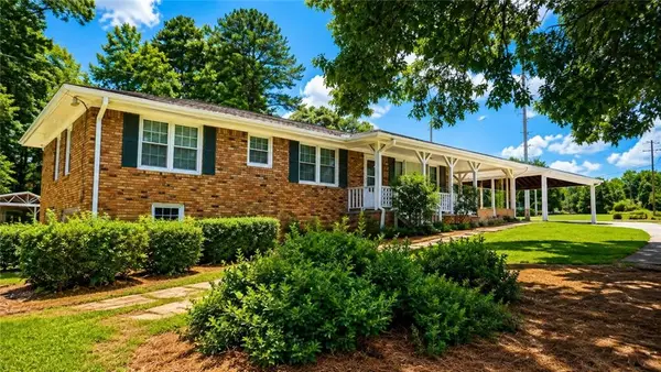 5129 Hill Road Sw, Powder Springs, GA 30127