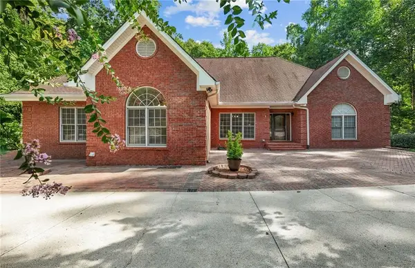 7725 Appaloosa Trail, Gainesville, GA 30506