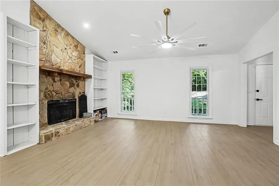 880 Faye Drive Nw, Kennesaw, GA 30144 - #2