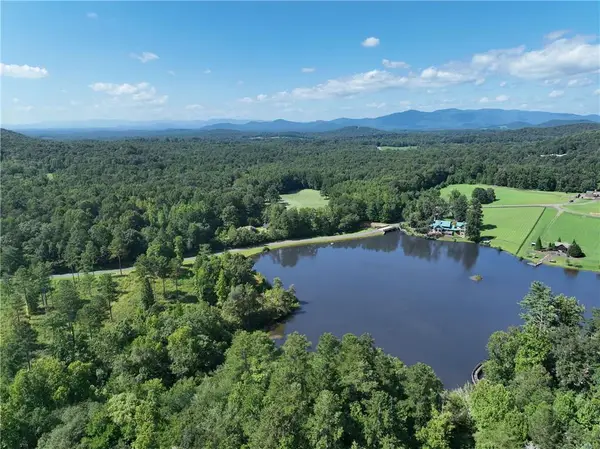 142R Autumn Fern Lane, Ellijay, GA 30536