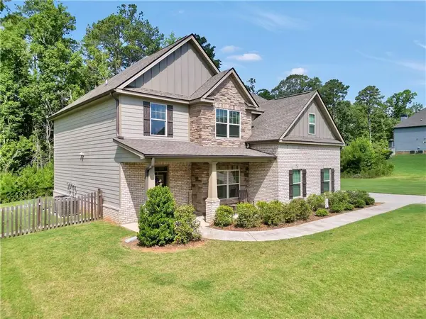 231 Homestead Circle, Forsyth, GA 31029
