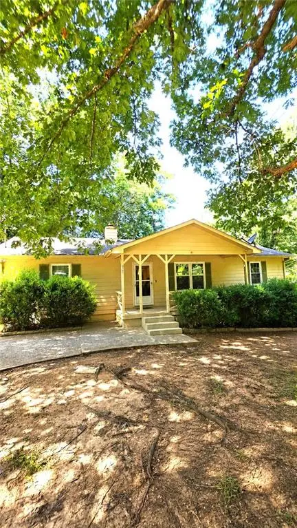 208 Lakeview Drive, Stockbridge, GA 30281