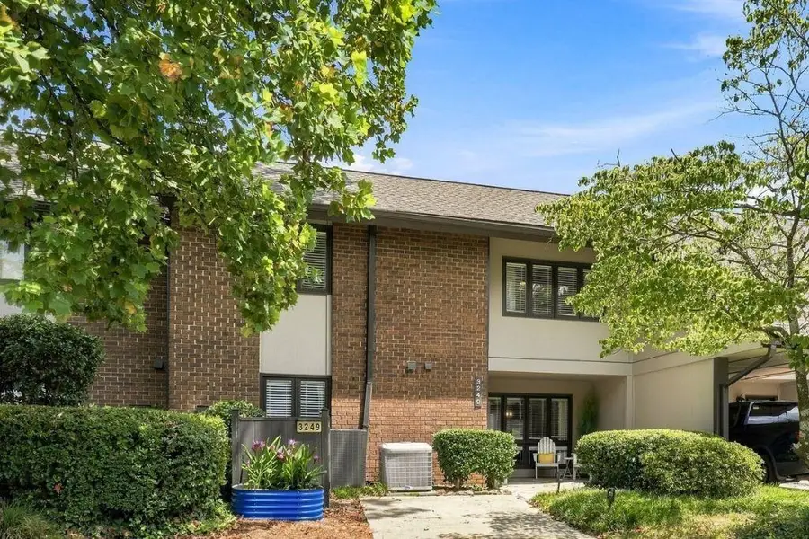 3249 Clairmont North Ne, Brookhaven, GA 30329 - #2