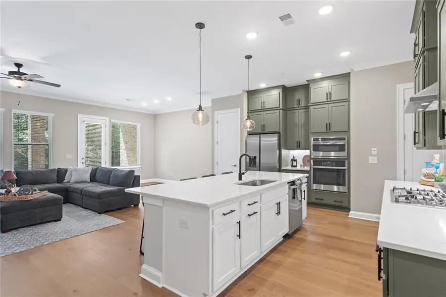 300 Walker Avenue, Roswell, GA 30076 - #2