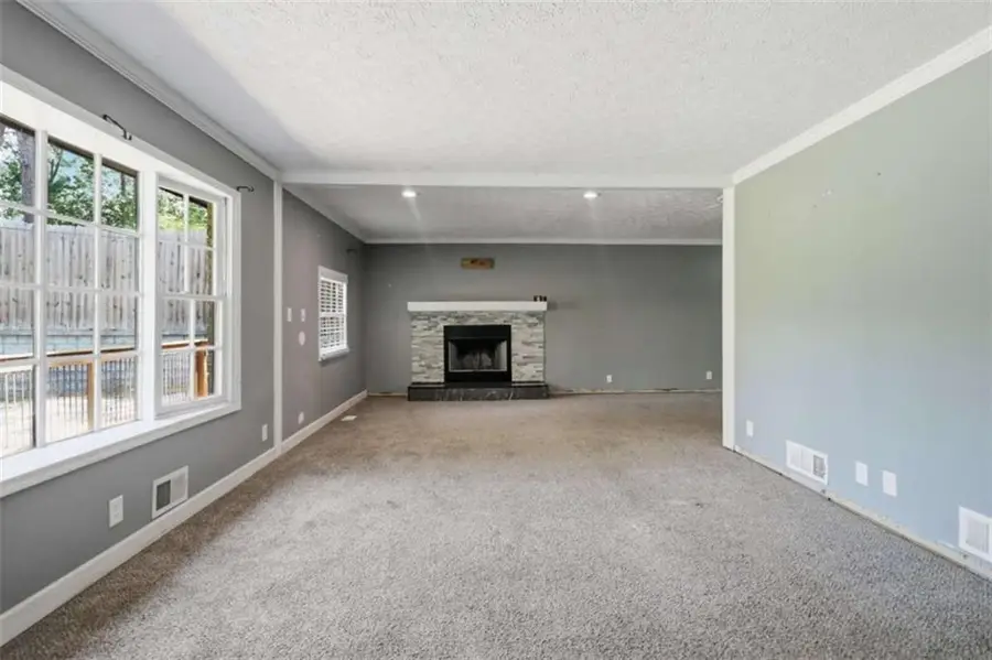 2840 Lois Lane, Loganville, GA 30052 - #3