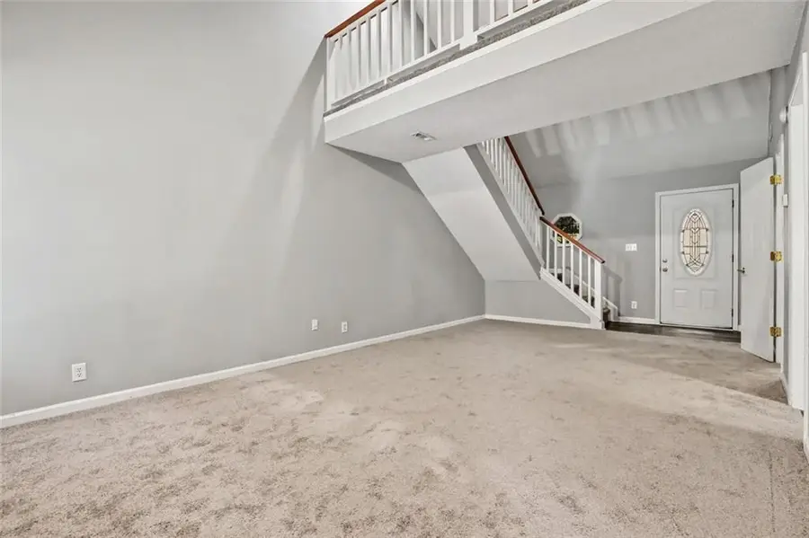 384 Lakeridge Court, Riverdale, GA 30274 - #2