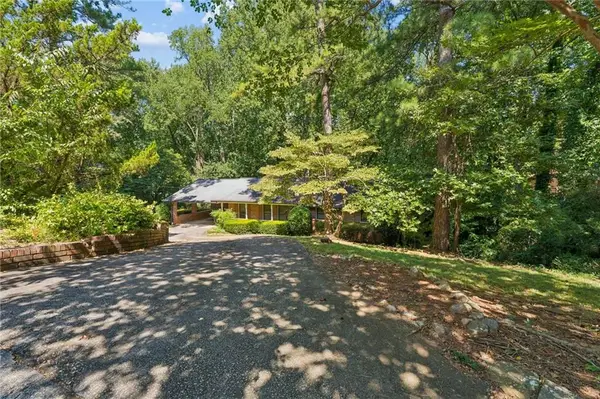 5813 Ohara Drive, Stone Mountain, GA 30087