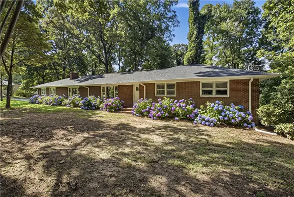 187 Hilltop Street, Cleveland, GA 30528