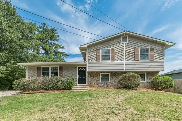 6077 Cherokee Valley Lane, Lithonia, GA 30058