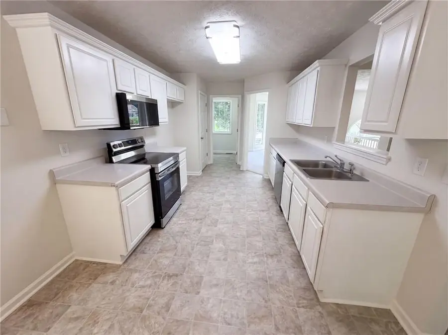 7830 Mosswood Lane, Gainesville, GA 30506 - #2