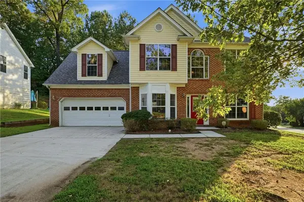 2470 Miller Oaks Circle, Decatur, GA 30035