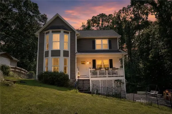 222 Valley Brook Drive, Woodstock, GA 30188