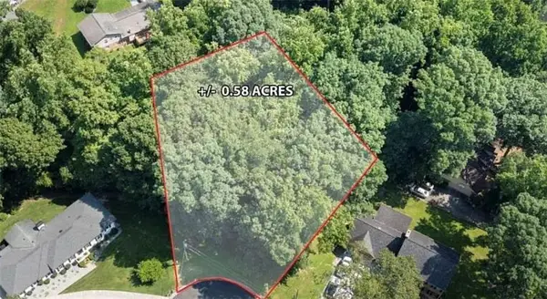 2406 Creole Creek Circle, Stone Mountain, GA 30087