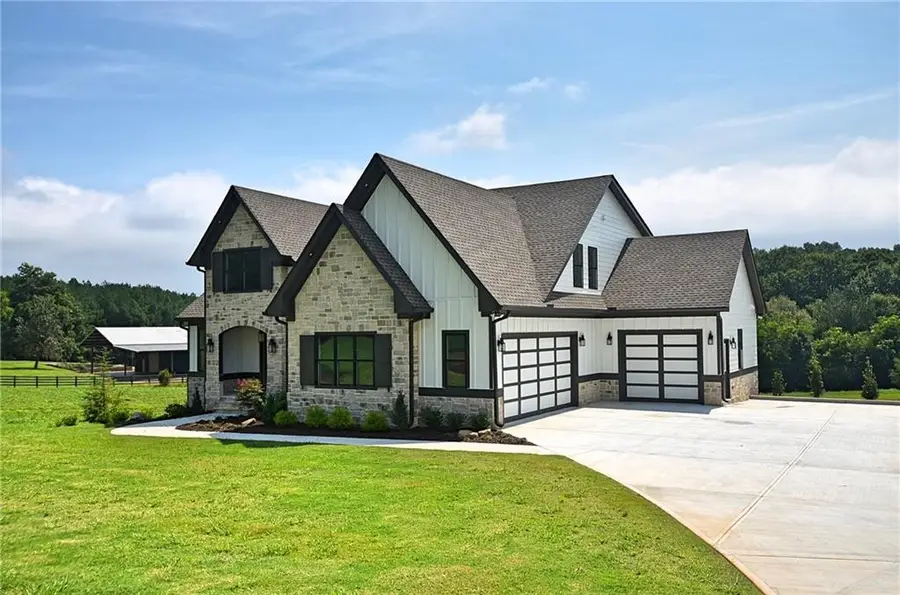 810 North Hampton Way, Monroe, GA 30656 - #2