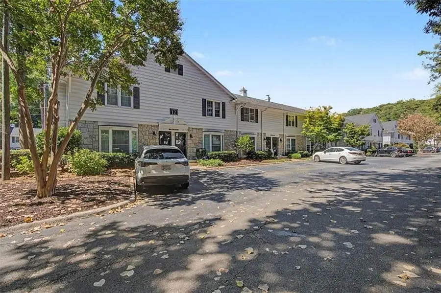 136 Peachtree Memorial Drive Nw #RI 5, Atlanta, GA 30309 - #2