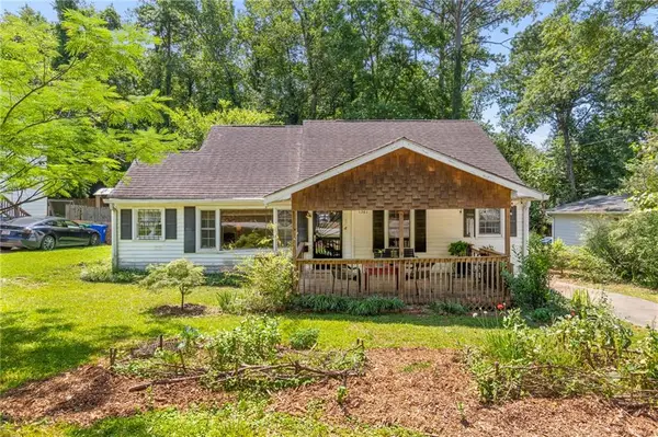 1361 Lochland Road Se, Atlanta, GA 30316