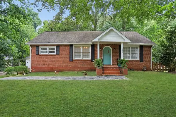 980 Brookdale Drive, East Point, GA 30344
