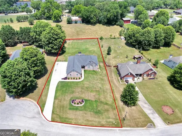 1330 Crimson Lane, Mcdonough, GA 30252
