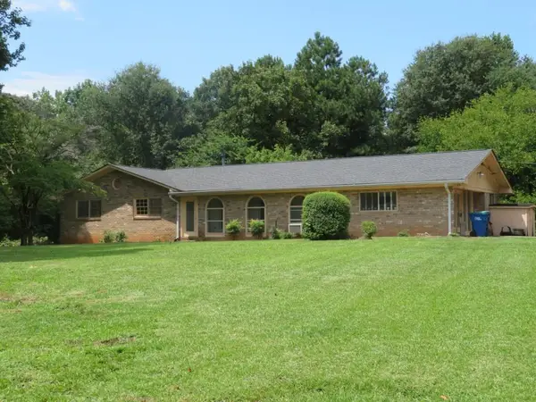 6505 Cherie Lane, South Fulton, GA 30349