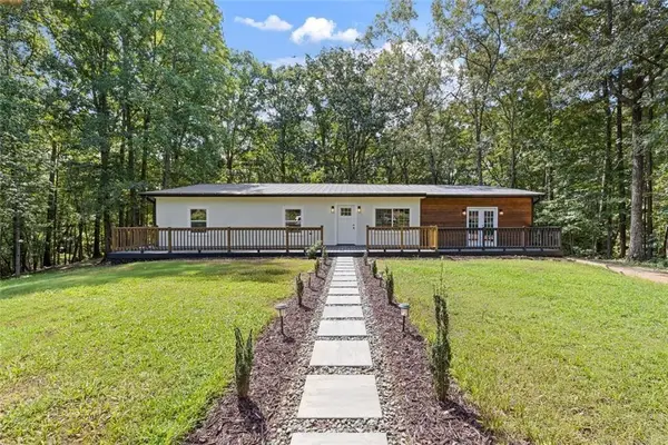 681 Pumpkinvine Road, Acworth, GA 30101