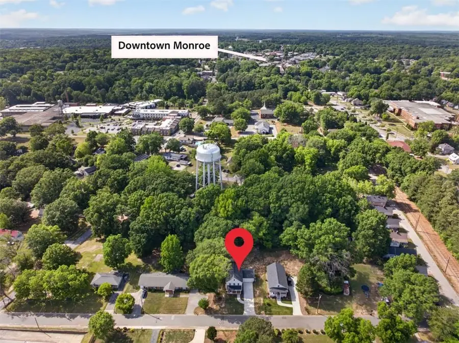 125 E 5th Street, Monroe, GA 30655 - #3