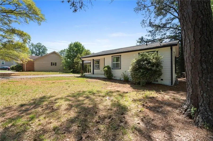 131 Watson St, Carrollton, GA 30117 - #2