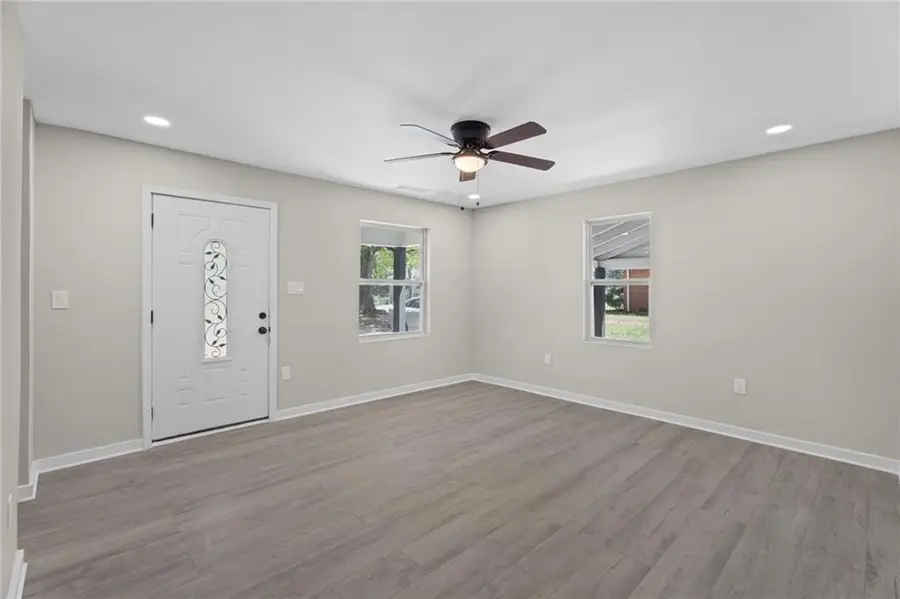 131 Watson St, Carrollton, GA 30117 - #3