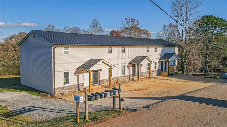 450 Camp Creek Circle, Cornelia, GA 30531 - #2