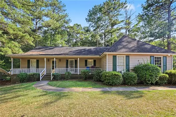 1624 Carriage Hills Drive, Griffin, GA 30224