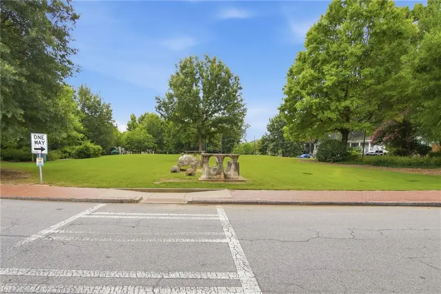 692 B Kirkwood Avenue Se, Atlanta, GA 30316 - #2