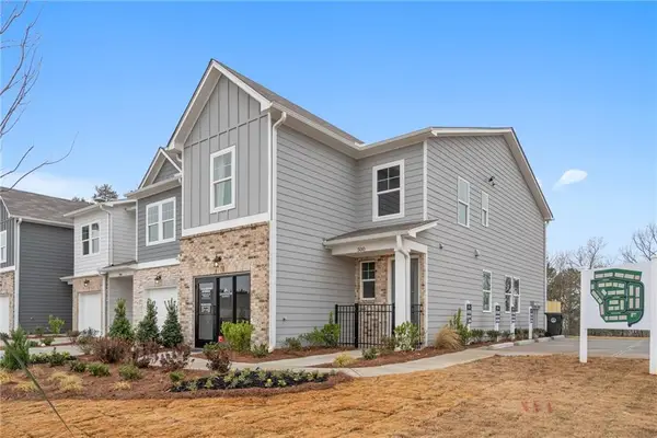 532 Crown Ridge Drive, Emerson, GA 30120