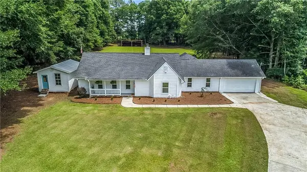 135 Dixie Lane, Covington, GA 30014