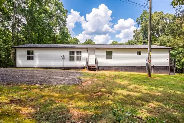 115 Wildwood Trl, Cleveland, GA 30528