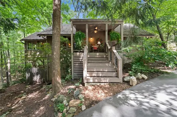 11 Bluebell Circle N, Big Canoe, GA 30143