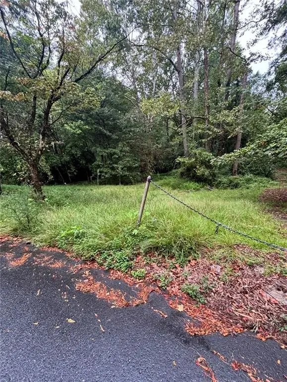 8 N Poplar Street, Fairburn, GA 30213 - #3