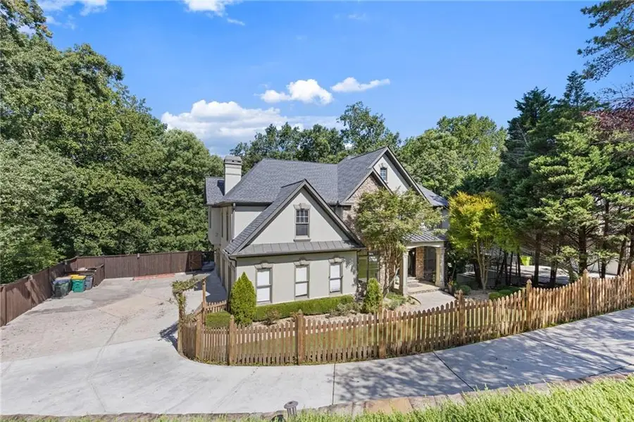 8430 Valemont Drive, Sandy Springs, GA 30350 - #2