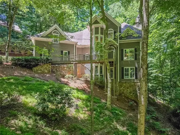 3712 Frederica Road, Berkeley Lake, GA 30096