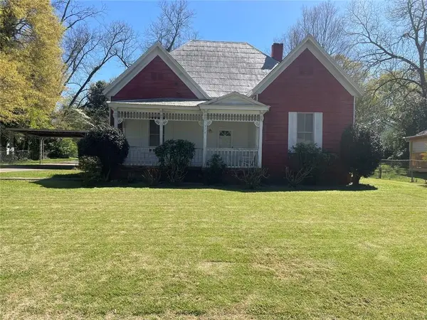 379 West Avenue, Jackson, GA 30233