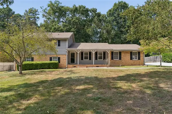 2119 Eastwood Drive, Snellville, GA 30078