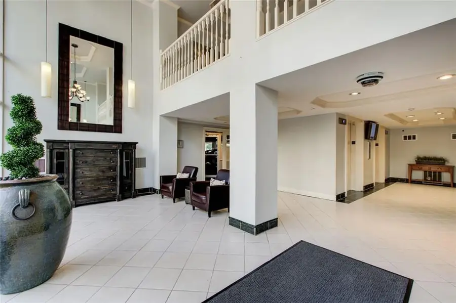 2479 Peachtree Road Ne #304, Atlanta, GA 30305 - #2