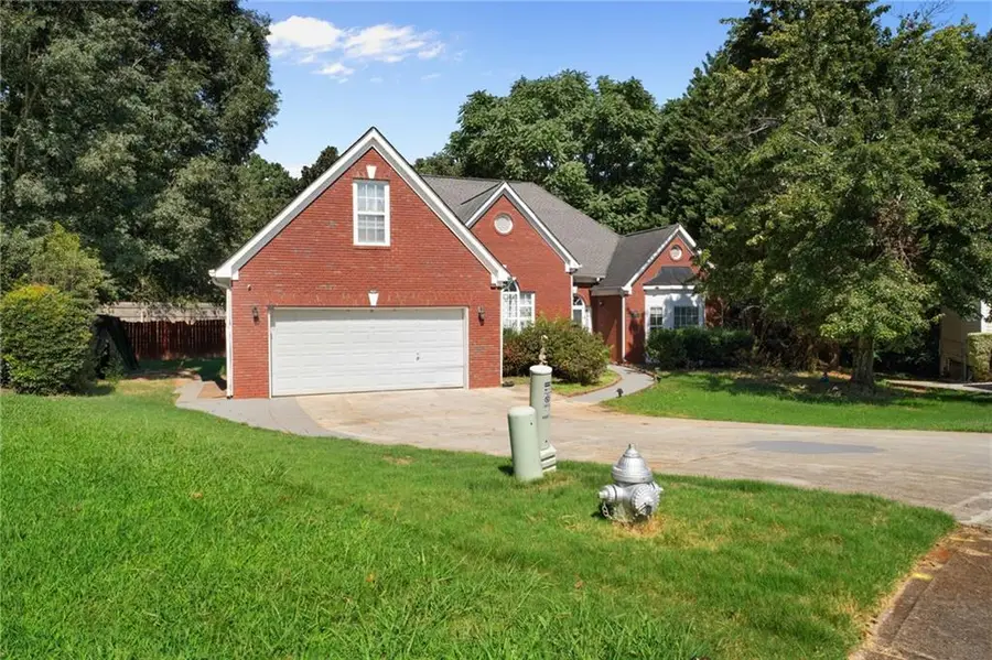 1000 Georgian Hills Dr, Lawrenceville, GA 30045 - #2