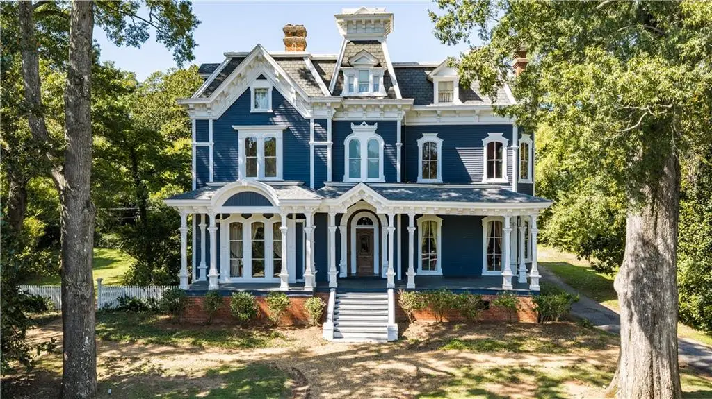906 E 2nd Avenue E, Rome, GA 30161 - #1