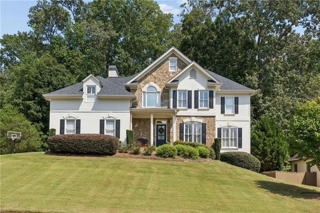 3090 Salisbury Drive, Alpharetta, GA 30004 - #1