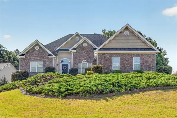 1129 Woodmere Drive, Loganville, GA 30052